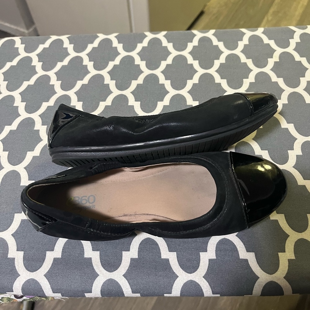 Cute Flat Shoes - image 4